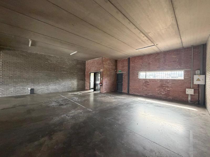 To Let Commercial Property for Rent in Fairview Eastern Cape
